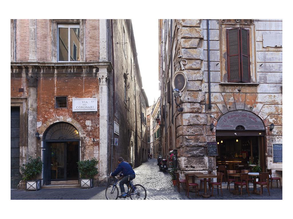 Casa De' Coronari Hotel Rome Exterior photo